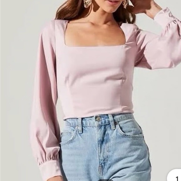 Astr Lilac Long Sleeve Blouse - Valentine’s Day, Romantic, Spring, Feminine - Picture 2 of 11